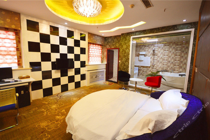 太原玉福江商务酒店-浪漫主题房[含早]