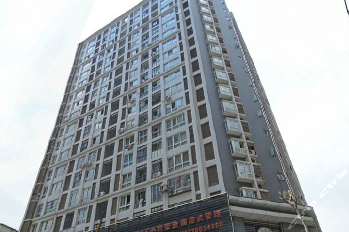 蓝天公寓(成都高笋塘店)-六人间(床位)