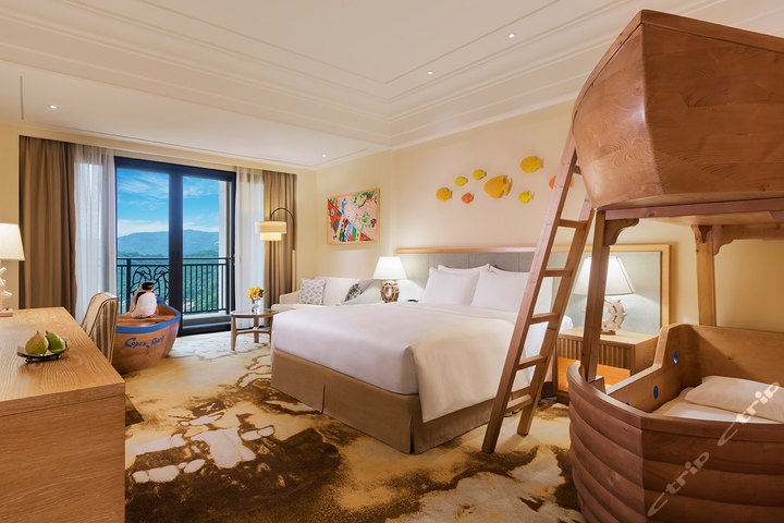 珠海长隆横琴湾酒店-家庭客房(马戏家庭套票)