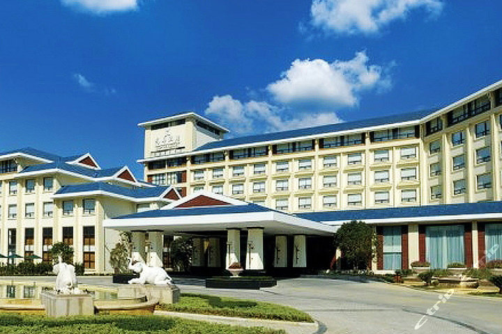 武夷山悦华酒店-高级双床房[含早]