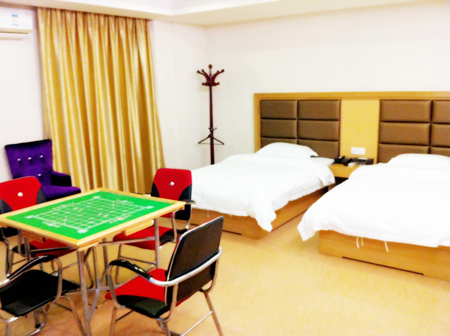 长乐宏利商务酒店-麻将房
