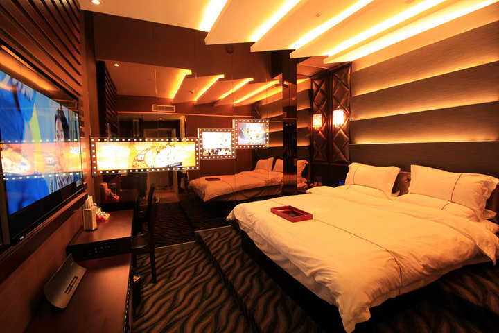 北京水晶情侣主题酒店