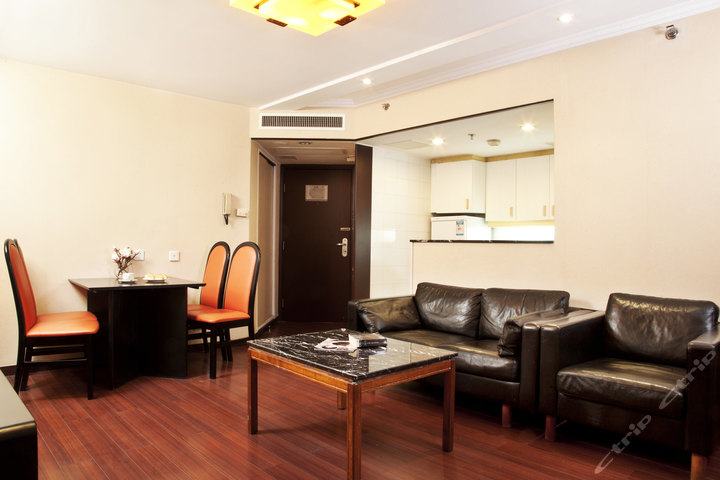 北京华威商务酒店-豪华双套间