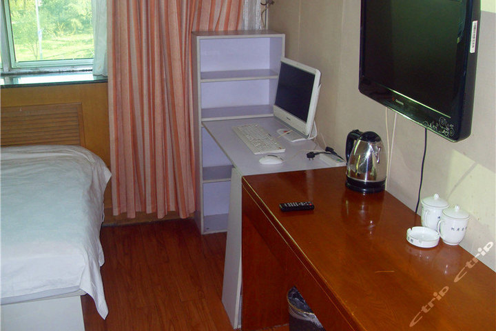 北京鸿府宾馆-电脑双床