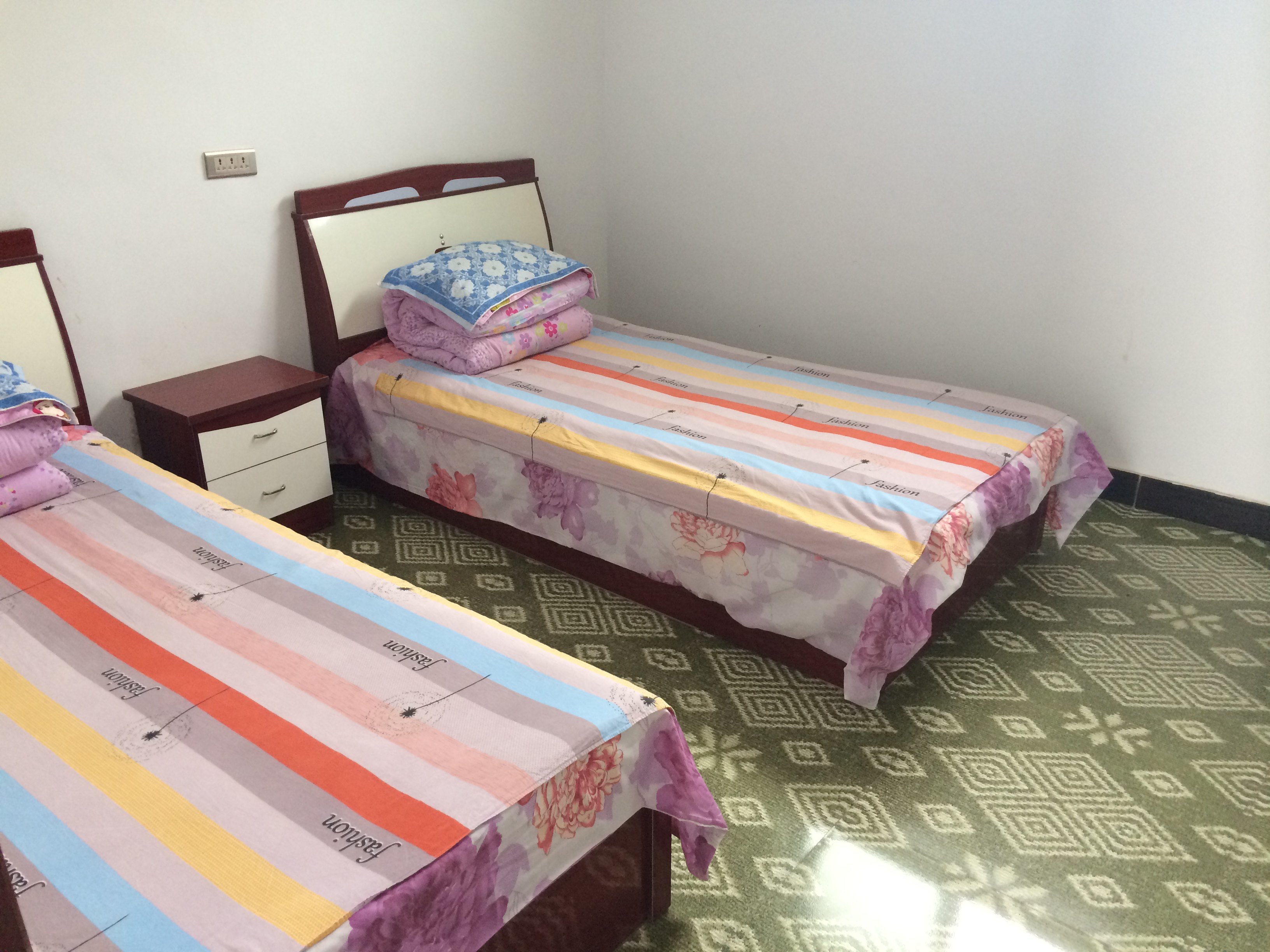 介休绵山惠客农家院-标准间