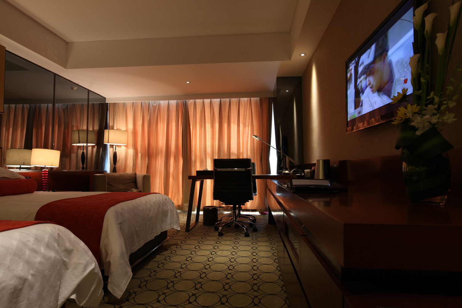 南京弘阳酒店-豪华标准间(会员特惠)