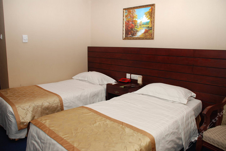 天津胜利宾馆(标准间)