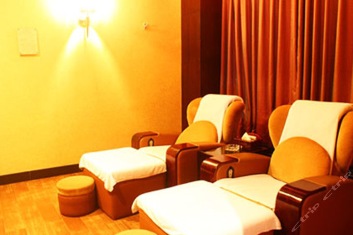 [常平镇]帆船沐足中心                     养生沐足