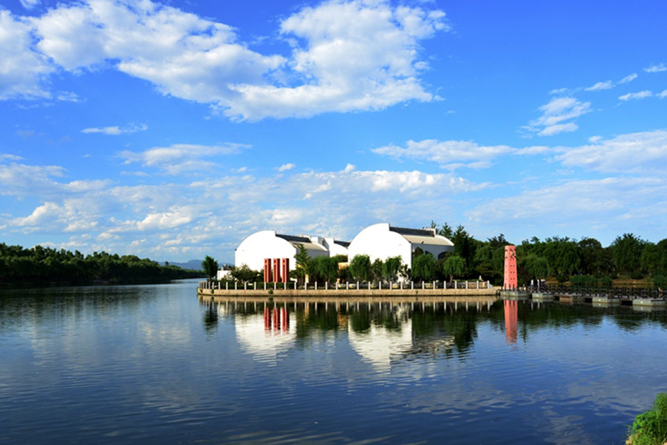 北京稻香湖景酒店(湖畔楼标准间 温泉 电影 咖啡)