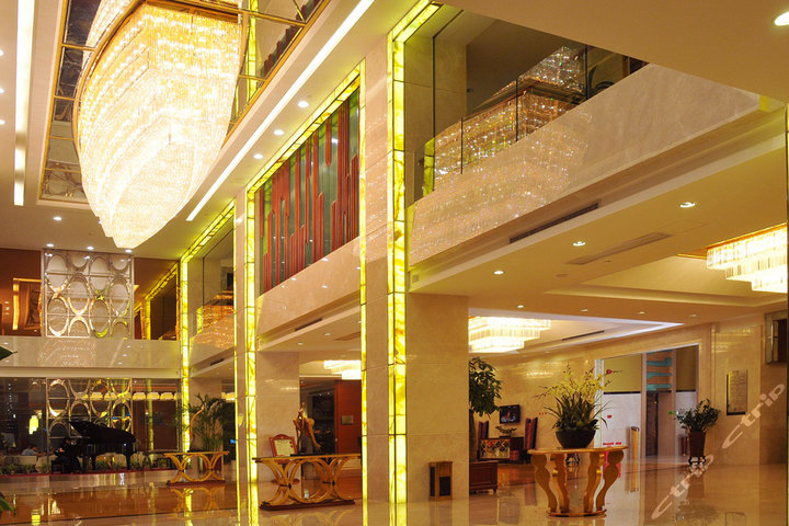 深圳富莱花园酒店-豪华蜜月房(直采低价)