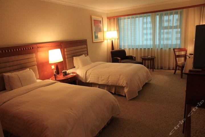 沈阳丽都索菲特酒店(豪华房)