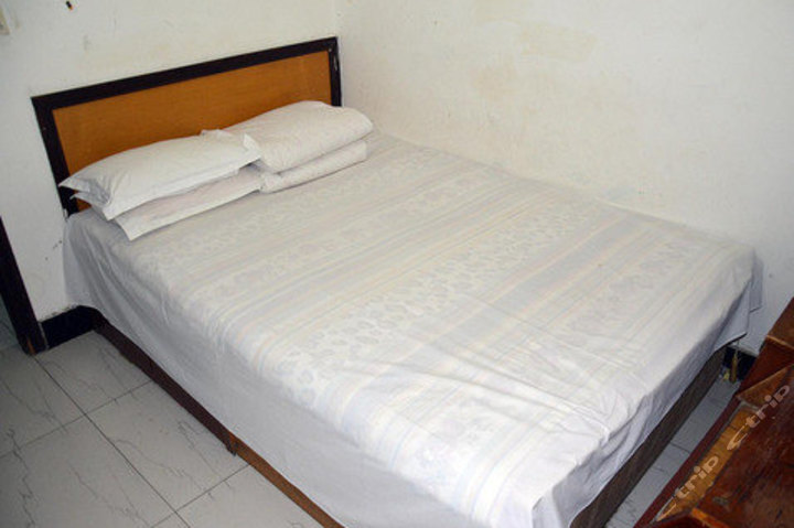 烟台一家人旅馆(单人间)