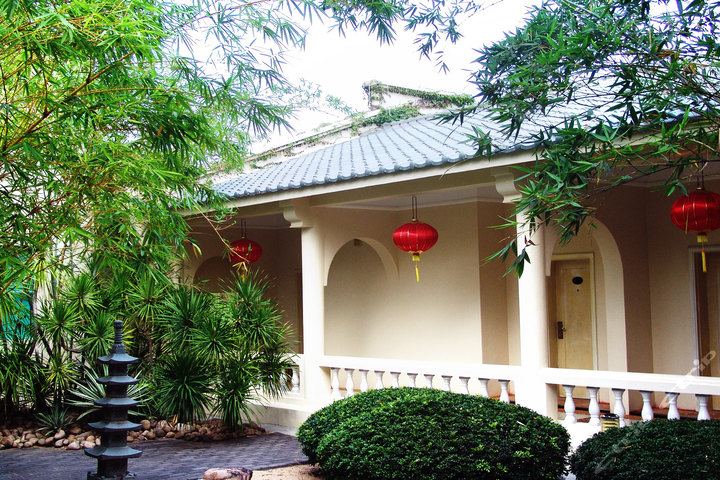 三亚南山休闲会馆(礼佛豪华海景房)