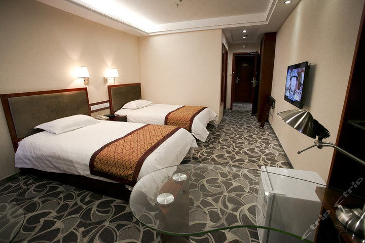 赣州山水大厦宾馆-豪华双床房(预付)