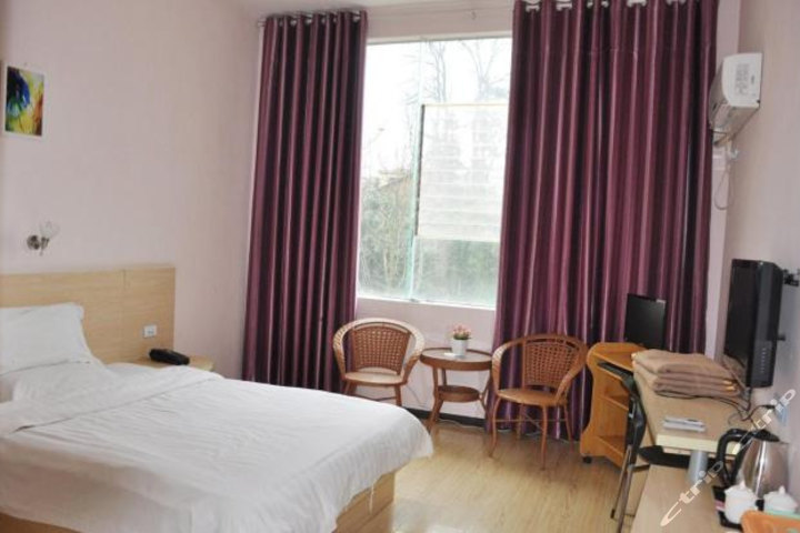 安顺平坝星期8酒店