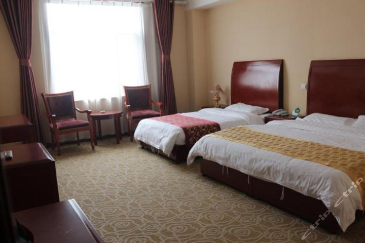 平遥陶源丰商务酒店