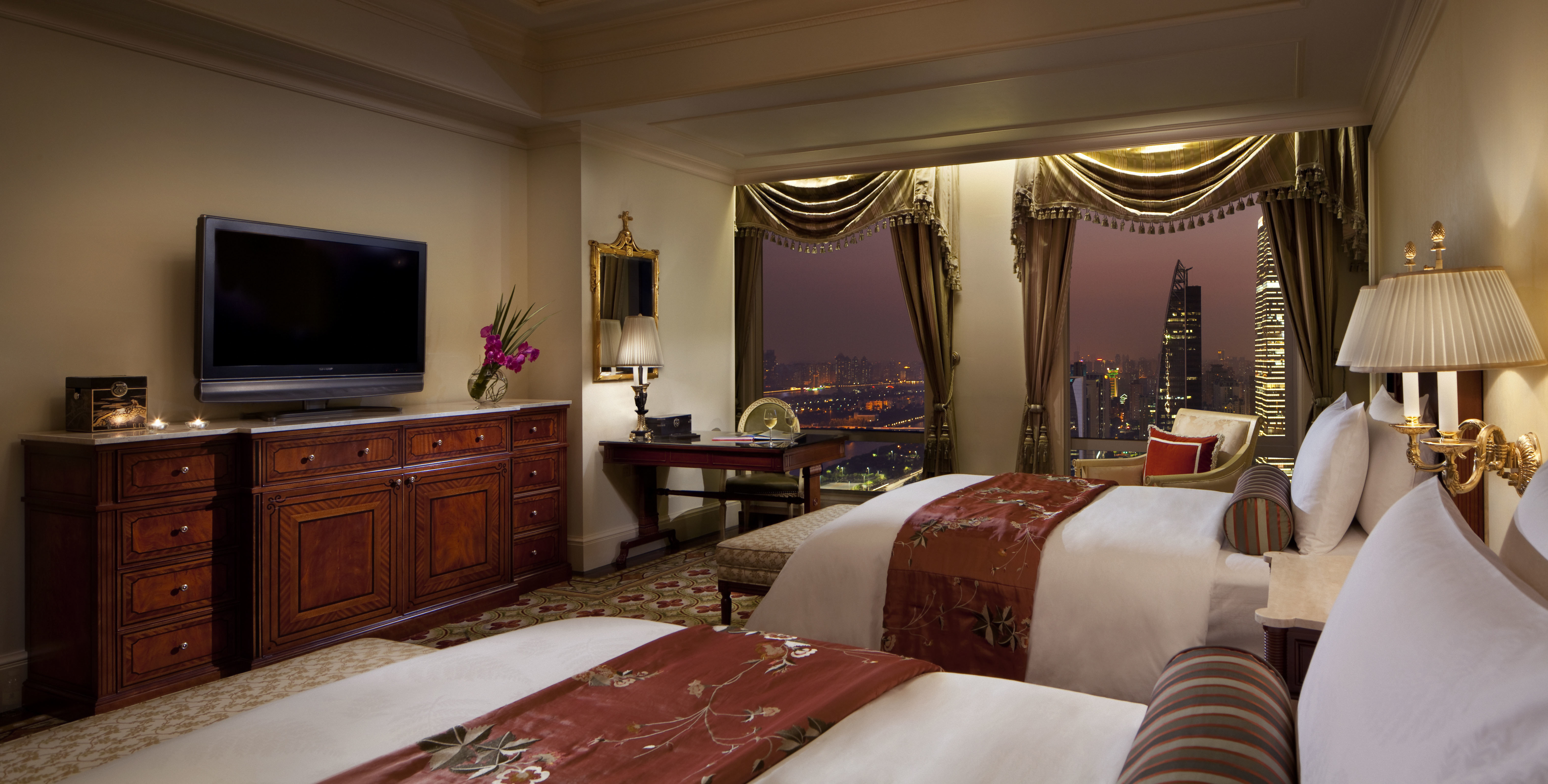 广州富力丽思卡尔顿酒店-豪华城景房(双床)