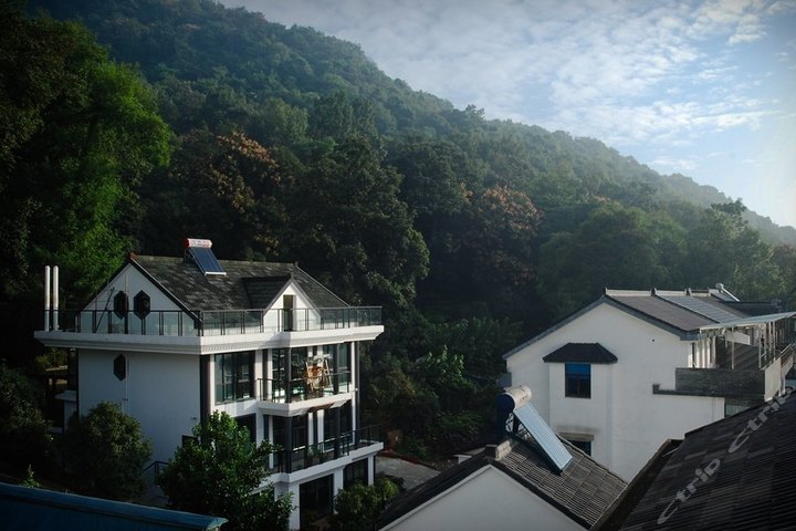 杭州朗园客栈-b204豪华山景大床房