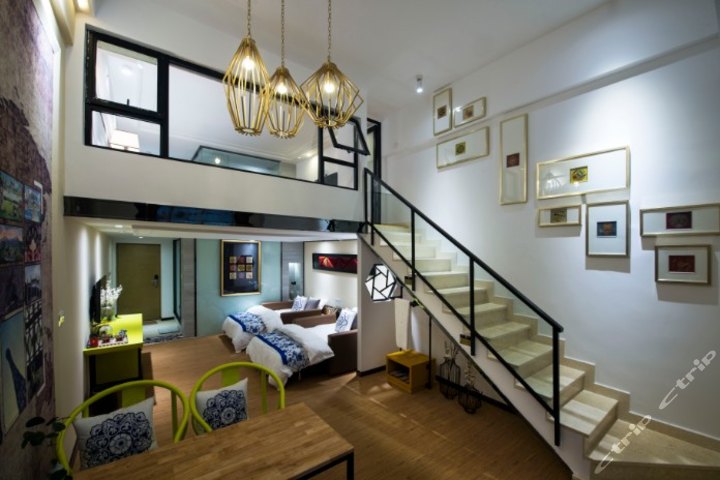 隆翠荟主题度假公寓(长隆地铁站店)园景典雅复式套房