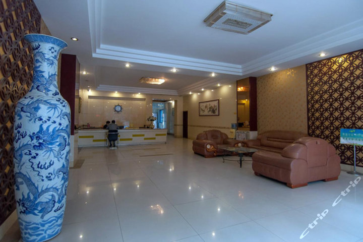 绵阳新华宾馆火车站店