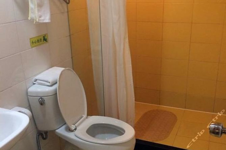 如家快捷青岛火车站栈桥海水浴场店