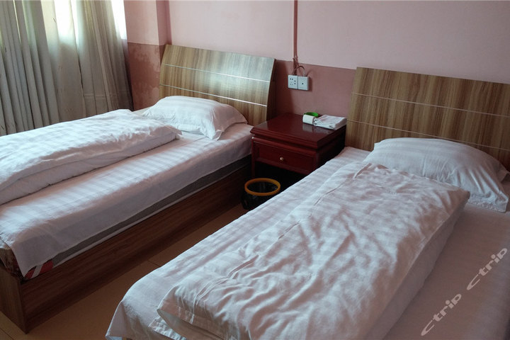 昆明龙跃宾馆-标间(双)