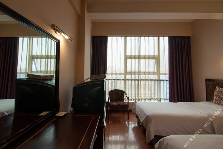 绵阳新华宾馆火车站店