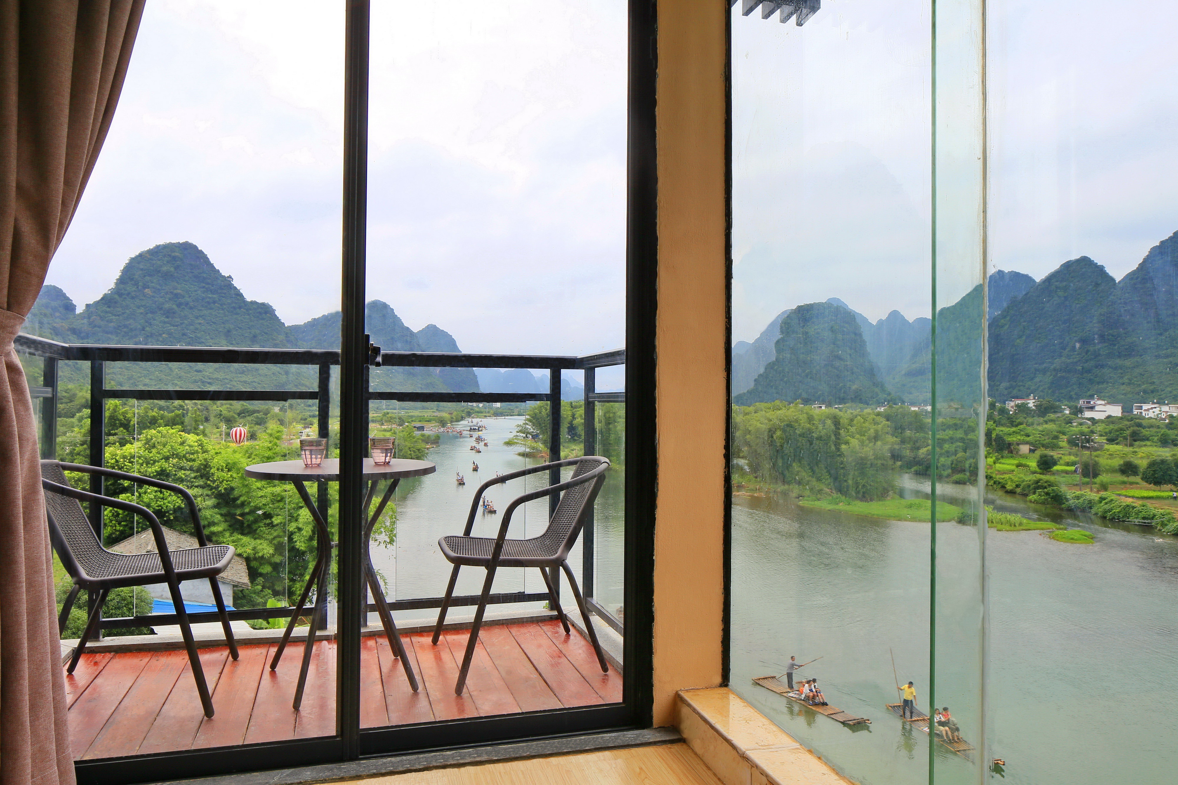阳朔遇人码头精品客栈-豪华河景大床房