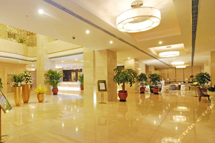 湖北保利大酒店-附楼标准间(双床)团购-原价0元-团购仅售282元,武汉