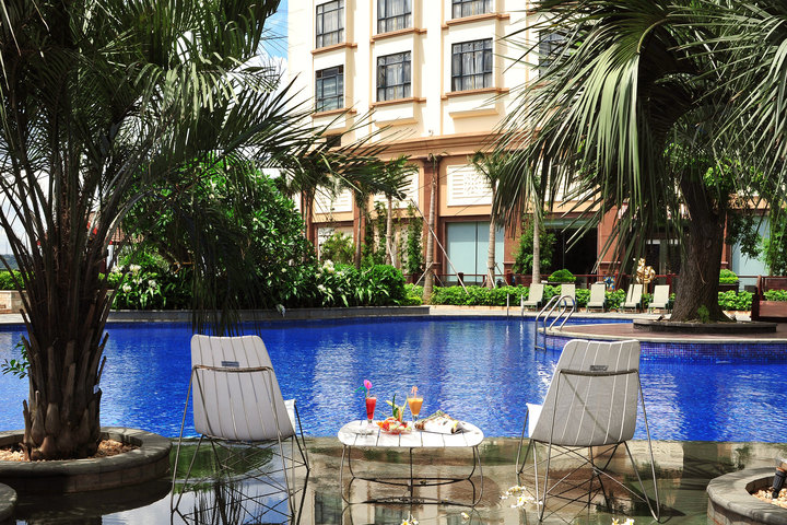 东莞樟木头三正半山酒店