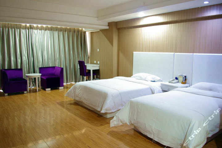 郑州百合一家商务酒店郑东新区店