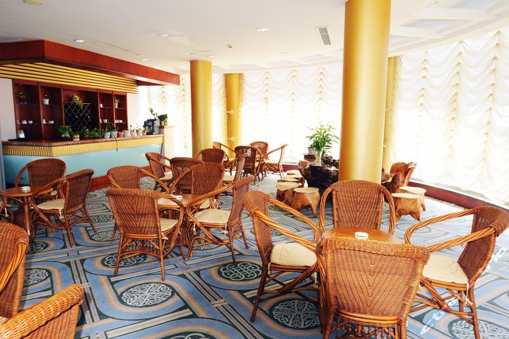 荣成石岛宾馆-珠海楼海景标准间[含早]