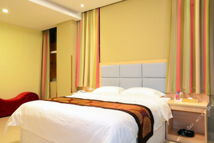 东莞66连锁酒店大岭山店