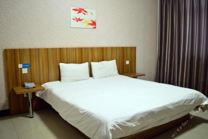 驿家365连锁酒店鹿泉市向阳大街店