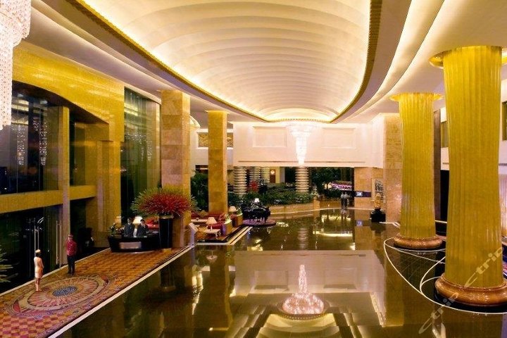 东莞富盈雅高美爵酒店-高级双床房