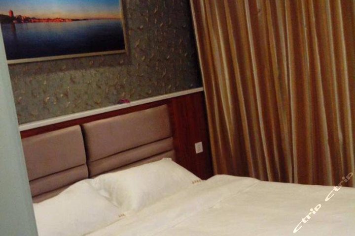 重庆品尚酒店大竹林轻轨站店