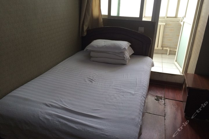 沈阳佳和家招待所-大床房