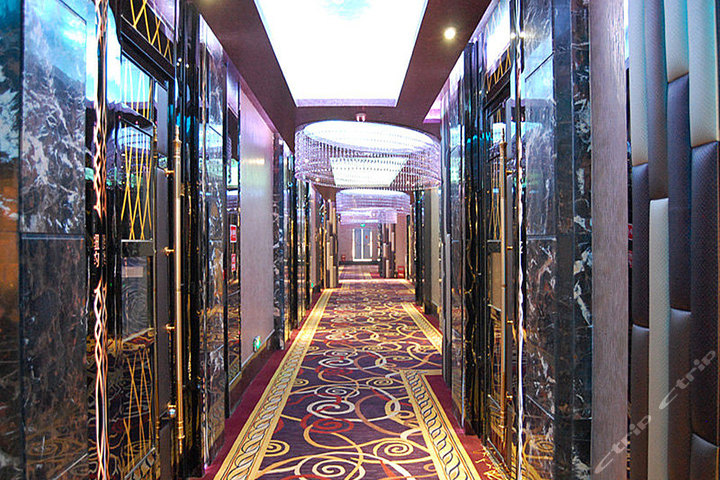 丰城花园大酒店-标准双床房(预付)