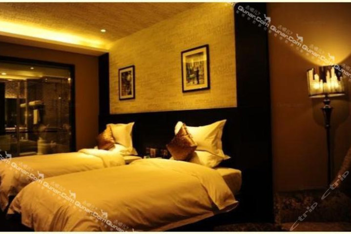 阳泉中悦水晶国际酒店图片