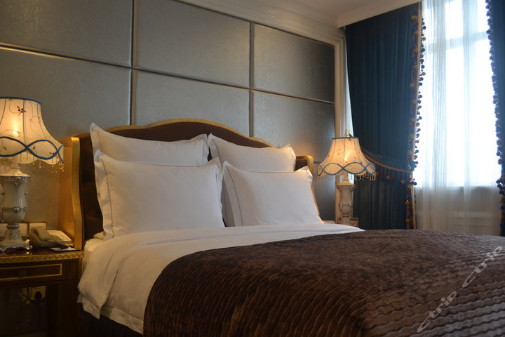 绵阳菲尔德酒店-高级单间