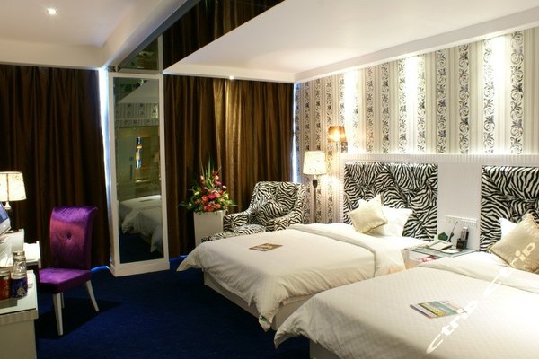 梧州怡景酒店-豪华商务双人房