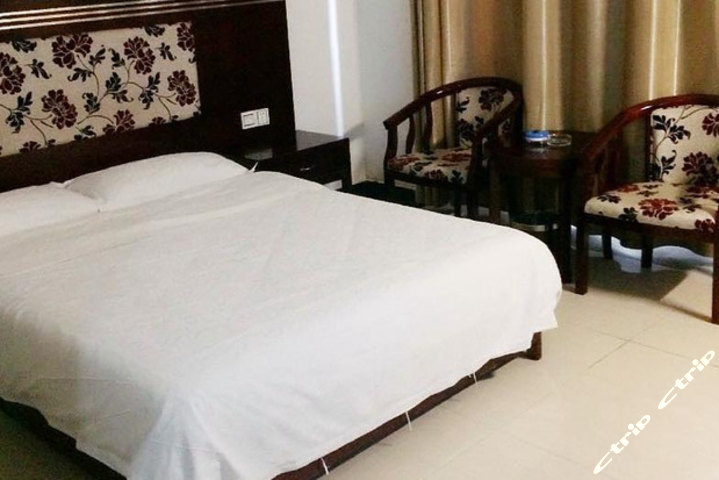 钦州市钦州港海尚假日酒店