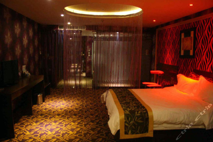 价值720元的邯郸世界印象商务酒店主题情趣房入住1晚,免费wifi,免费