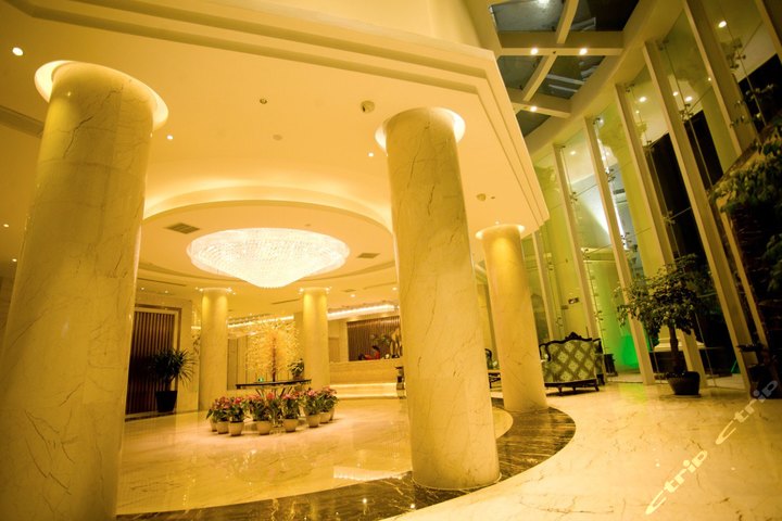 厦门东方名殿酒店(高级大床房)