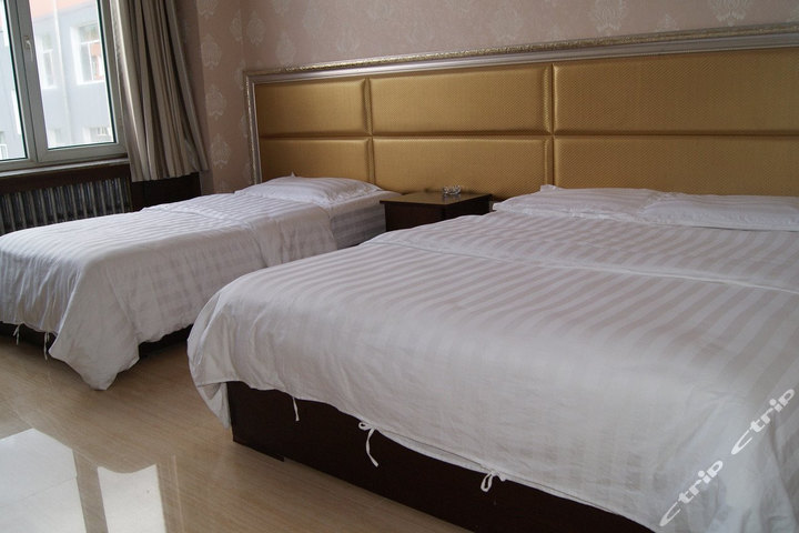 赤峰克旗蓝天宾馆