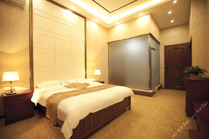 蓝天宾馆(哈尔滨机场店)-大床房