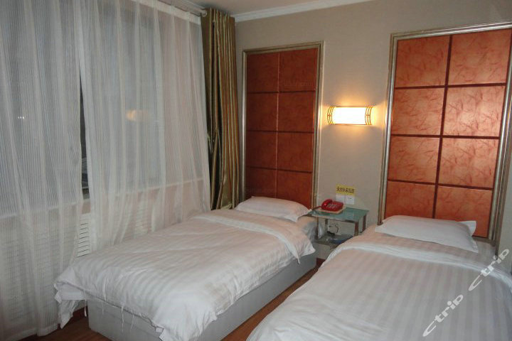 张掖佳盈快捷宾馆-标准双人间