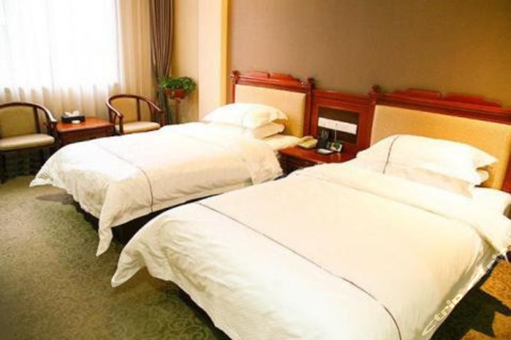 日照阳光华府大酒店