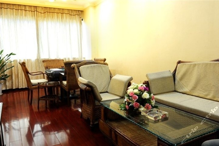 成都金麒麟酒店-特价房(今日特价)(双人入住)[双早]