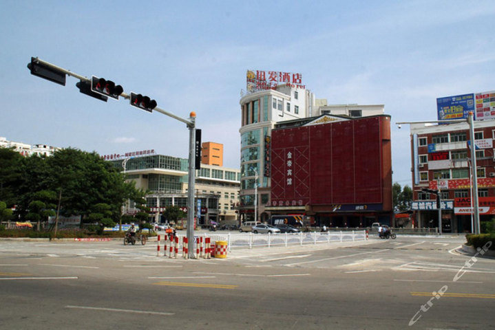 泉州惠安迅发酒店